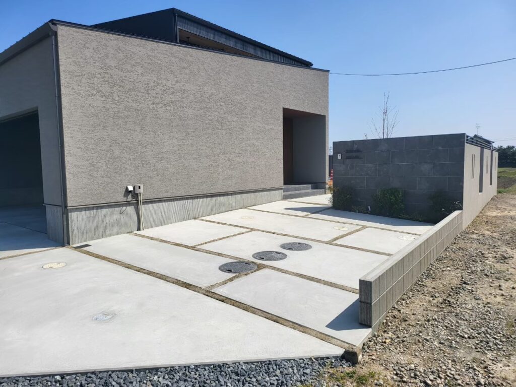 シンプルで美しい！瑞穂市の洗練された外構